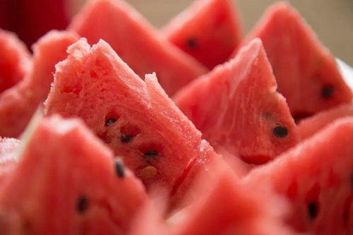 吃沙瓜的危害,过量食用可能引发的健康风险